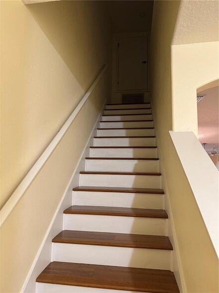 Building Photo - 1570 Barking Deer Cove