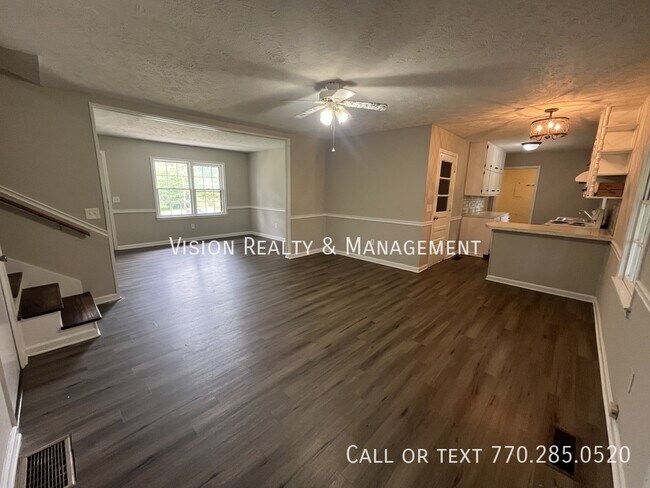 Building Photo - 153 Carroll Cir