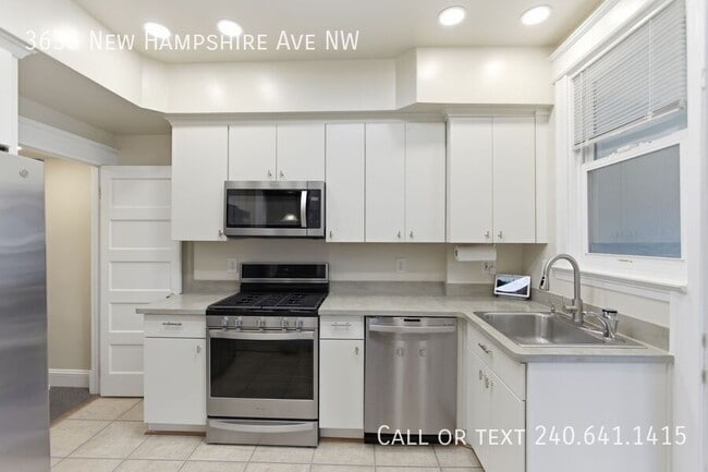 Building Photo - 3633 New Hampshire Ave NW