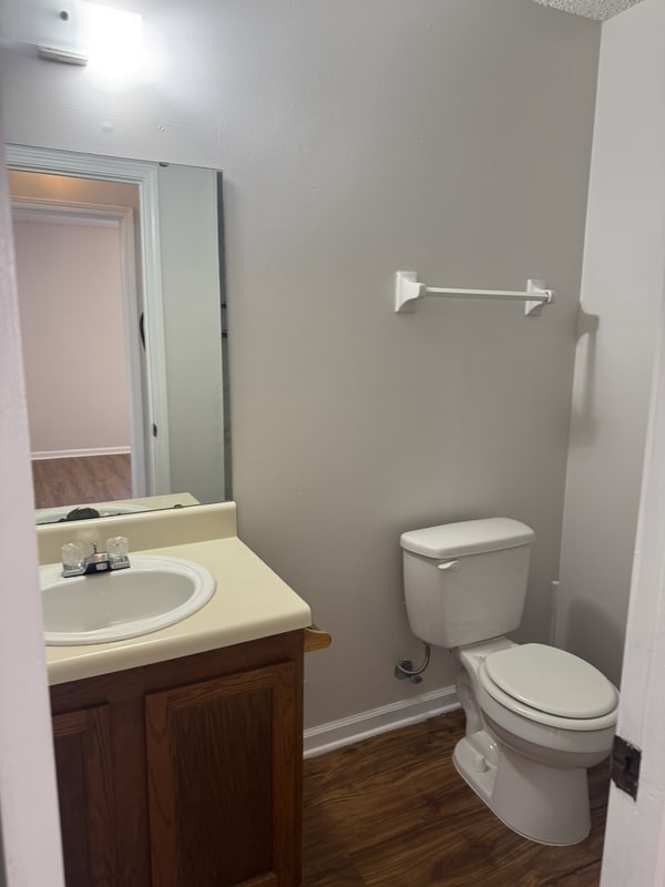 Building Photo - 1338 Yorktown Pl