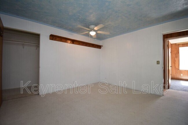 Building Photo - 6054 S 2075 E