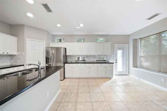 Building Photo - 151 E Greenhill Terrace Pl