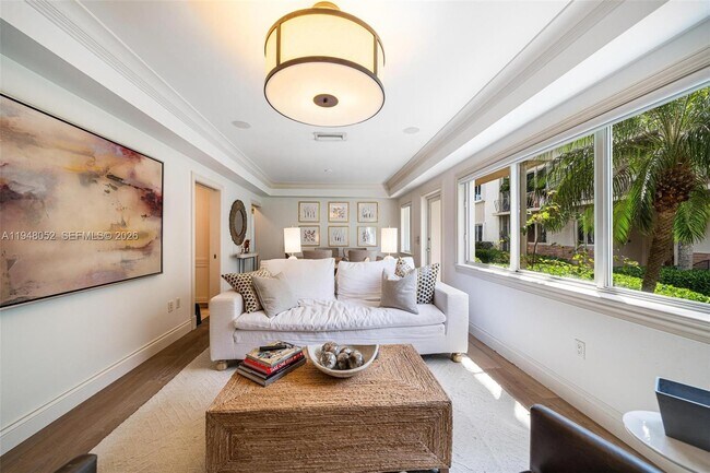 Building Photo - 1130 Venetian Way