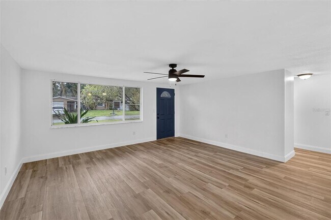 Building Photo - 5644 Berlin Dr