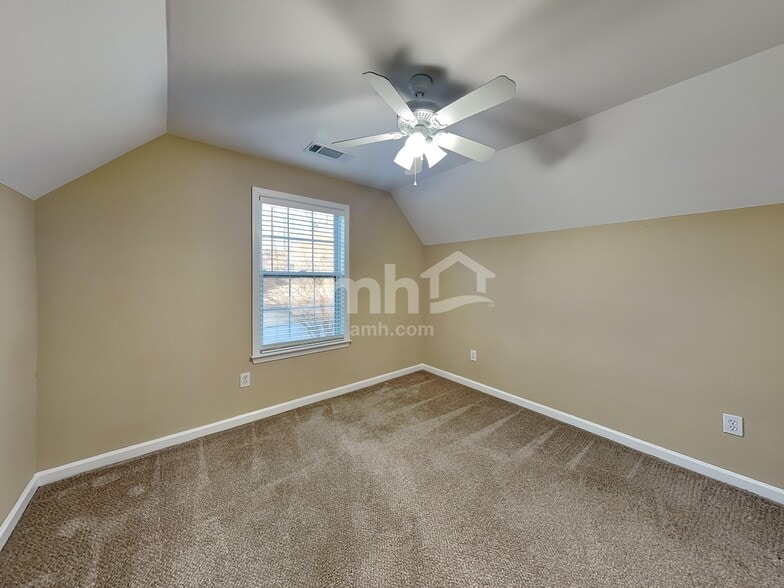 Building Photo - 1735 Trellis Pl