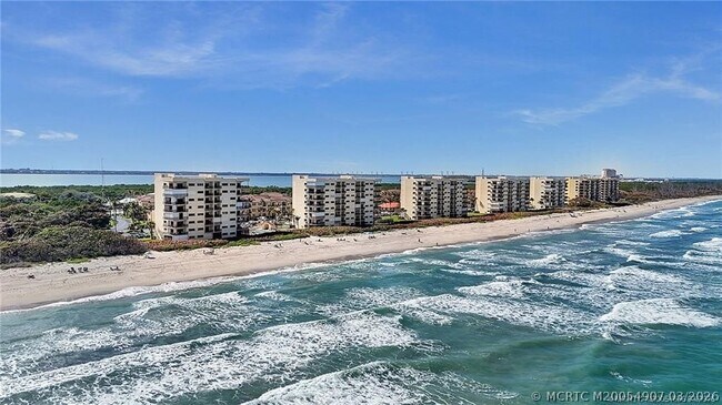 Building Photo - 7410 S Ocean Dr