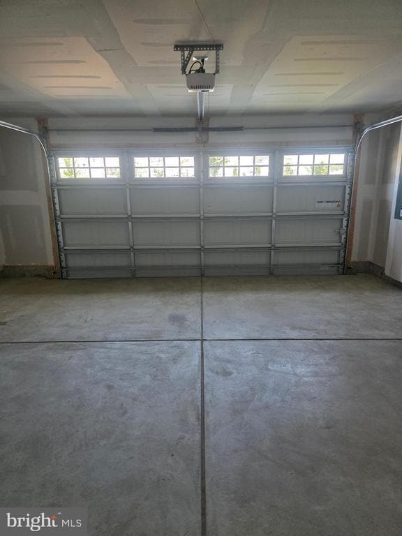 Building Photo - 703 Kalmar Ln