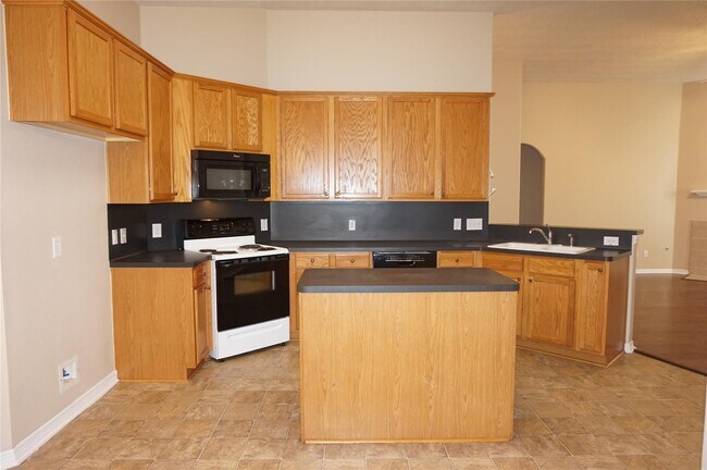 Building Photo - 23819 Sawmill Pass