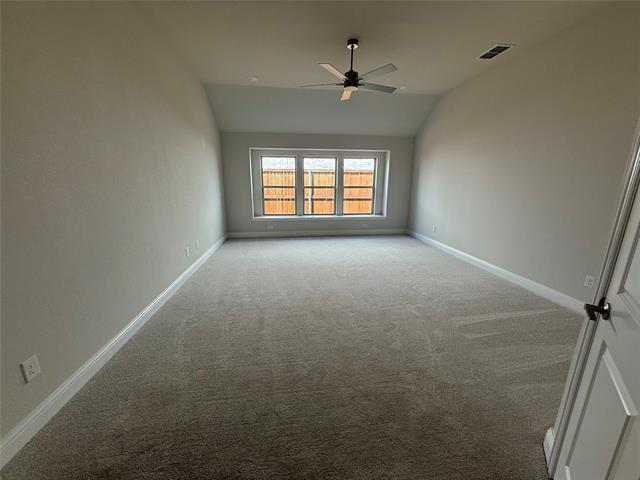 Building Photo - 302 Kettlewood Dr