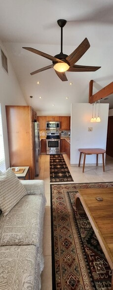 Building Photo - 934 Kuialua Pl