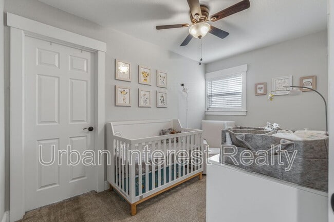 Building Photo - 708 Marcia Cir