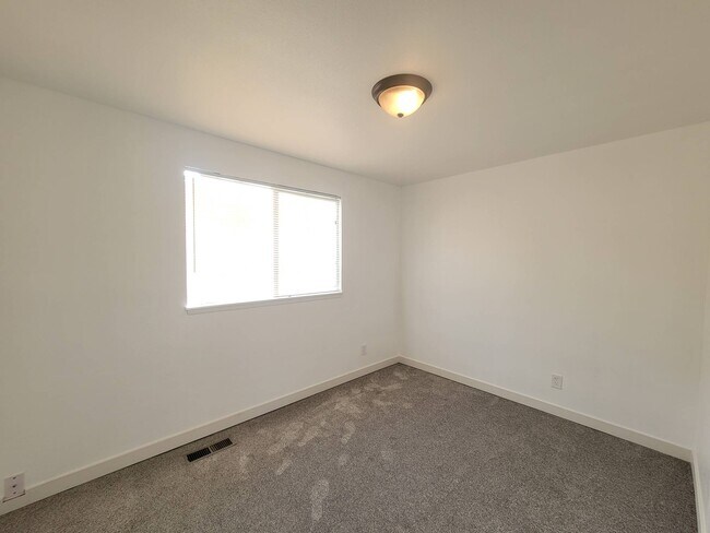 Building Photo - 1603 Eagle St