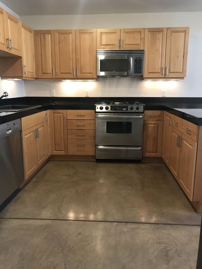 Building Photo - 1012 Marquez Pl