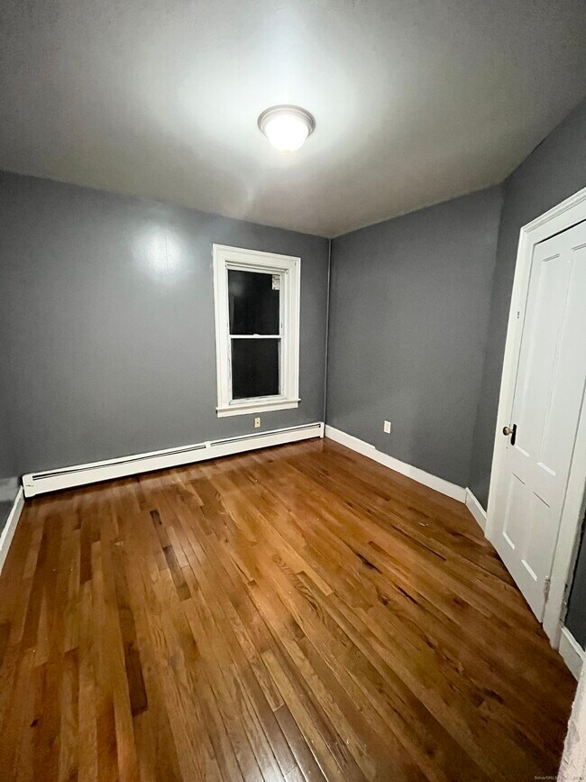 Building Photo - 60 S Whitney St