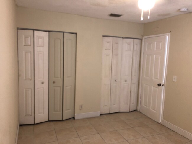 Building Photo - Large 2-1 with brand new kitchen cabinets