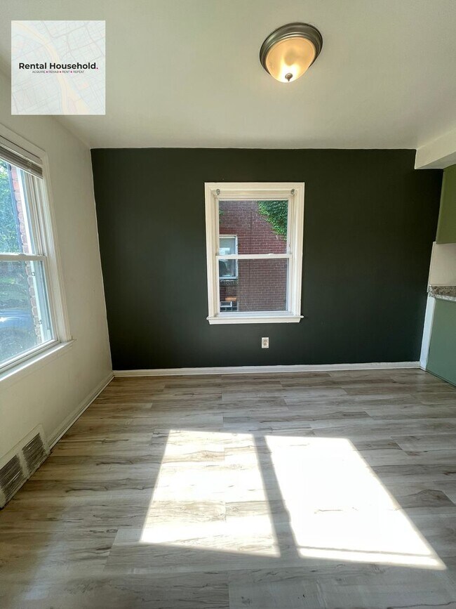 Building Photo - Lovely 3-Bedroom 1 Bath Bungalow-Full Basement & Fenced Yard- $1200/month