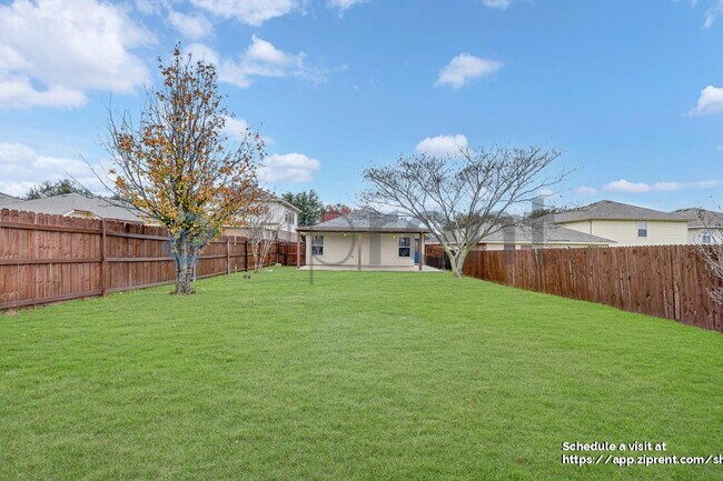 Building Photo - 6525 Meadow Way Ln