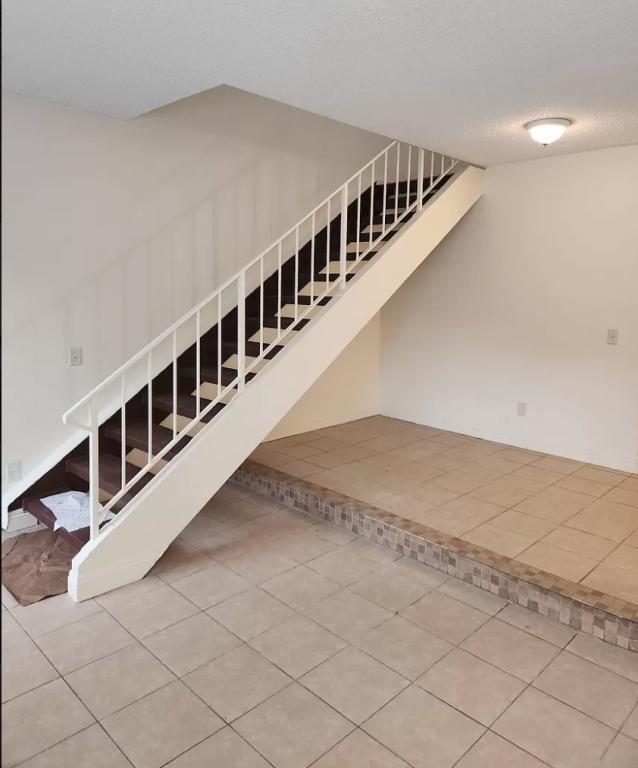 Building Photo - 38710 10th St E