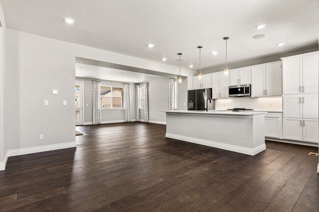 Building Photo - Beautiful Home in Commerce City!