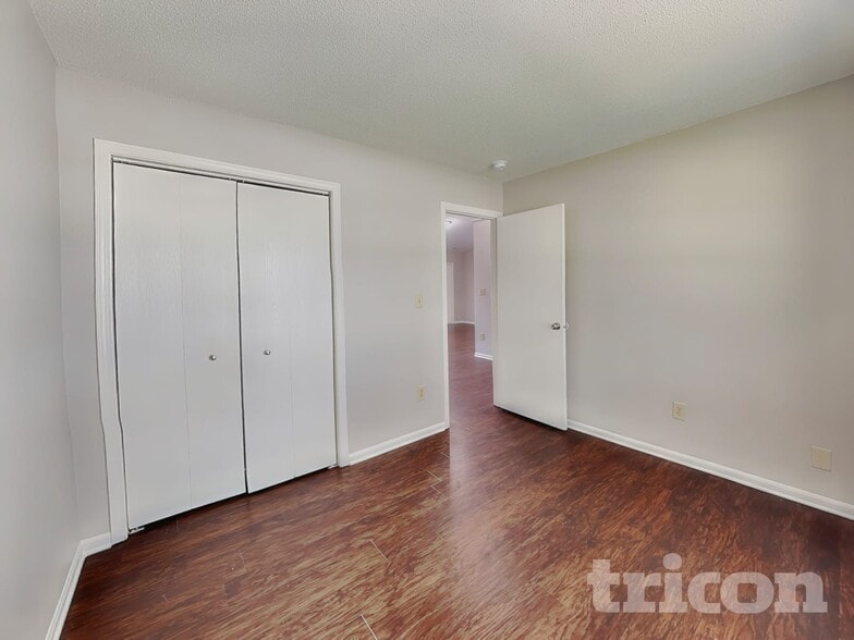 Building Photo - 4211 Dunedin Ct