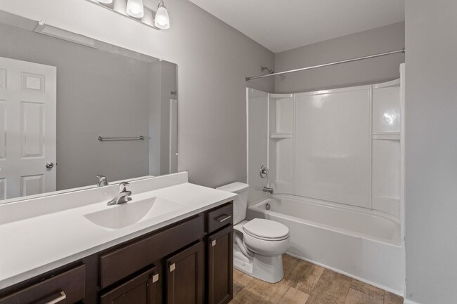 Building Photo - COMING SOON! Spacious 4-Bed Grand Blanc Home with Modern Comfort