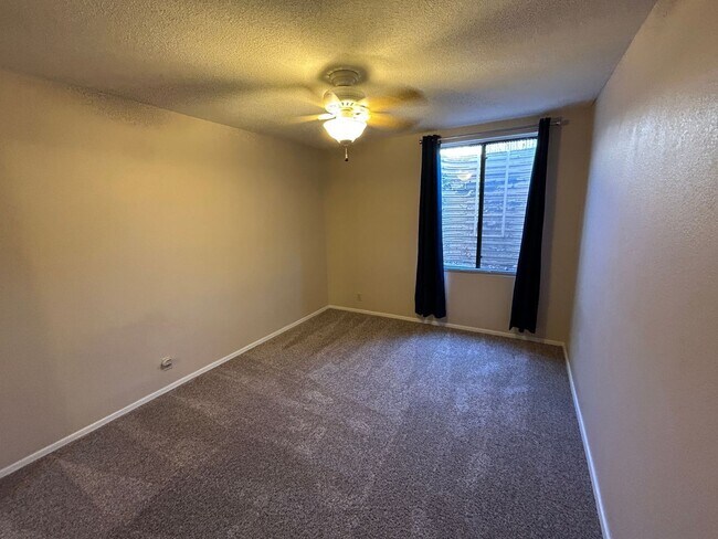 Building Photo - 7511 W Kimberly Way