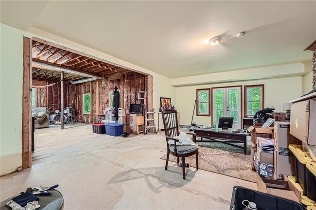 Building Photo - 110 Boulder Dr
