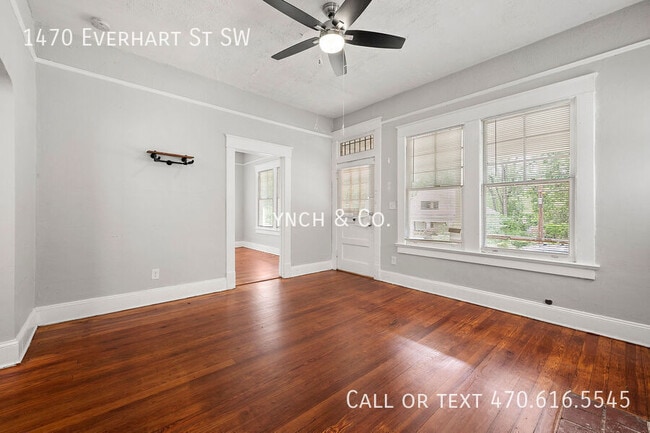 Building Photo - 1470 Everhart St SW
