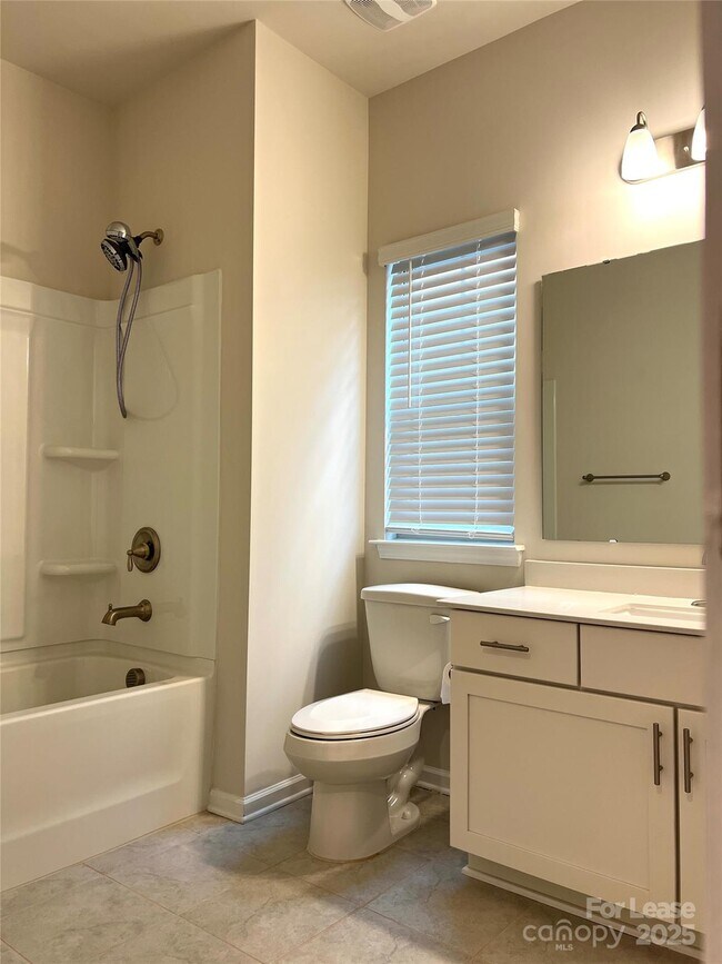 Building Photo - 4020 Harmony Hills Dr