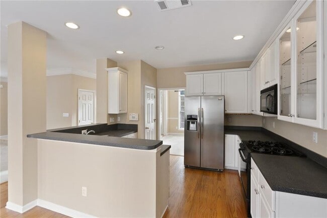 Building Photo - 2109 Berryhill Cir SE