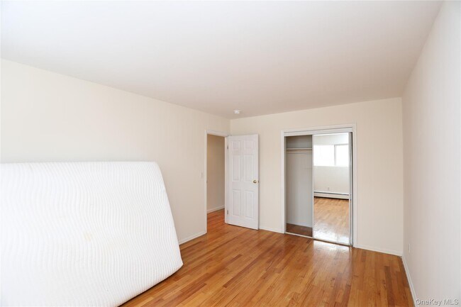 Building Photo - 30 Lamb Ave