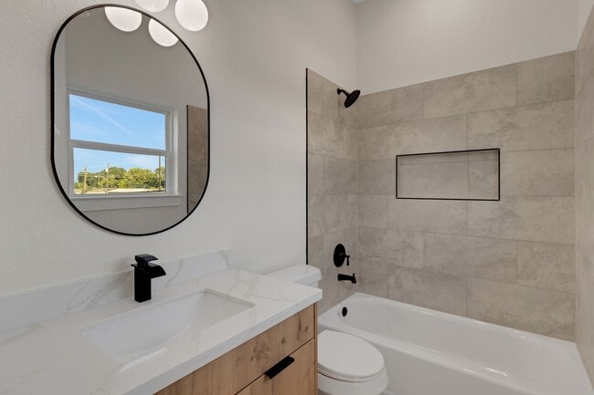 Building Photo - 7962 Ethel St