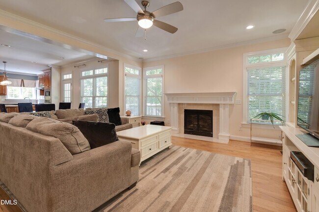 Building Photo - 117 Buckhurst Dr