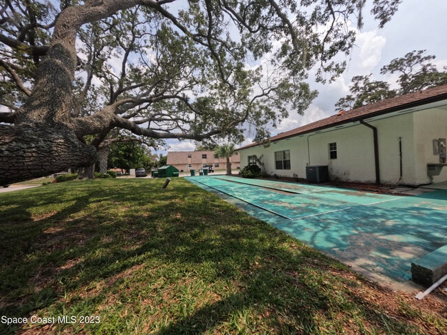 Building Photo - 3135 Shady Dell Ln