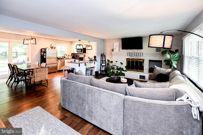 Building Photo - 4105 Yardley Ct