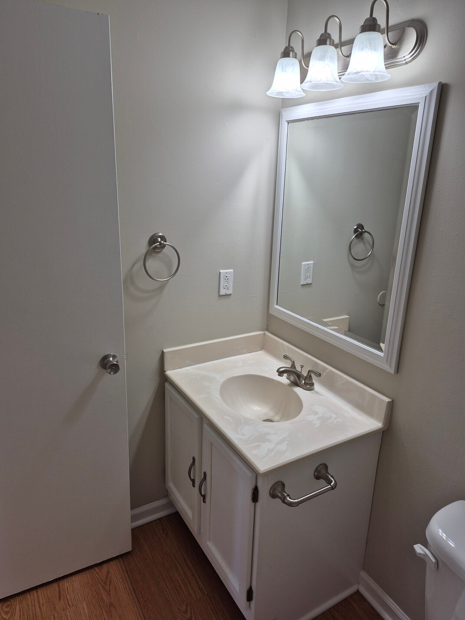 Building Photo - 3333 Trafalgar Ct