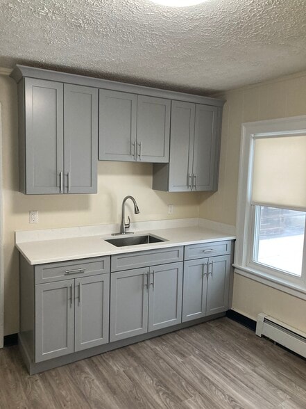 Building Photo - 83 Connecticut Blvd