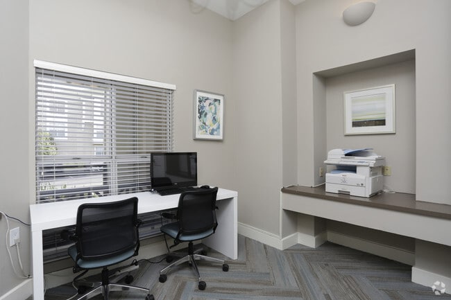 Building Photo - Beacon Ridge Apartments