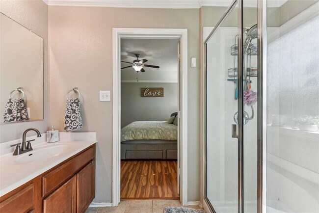 Building Photo - 538 Travertine Trail