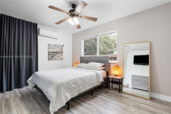 Building Photo - 1850 NW 92nd St