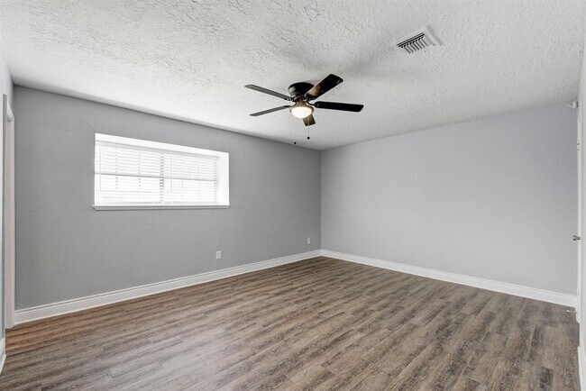 Building Photo - 128 Goodson Dr