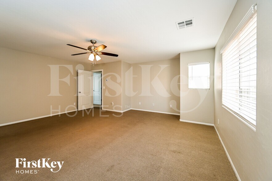 Building Photo - 8324 Mokena Ave