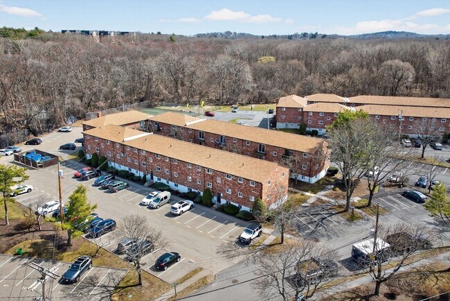 Building Photo - 20 Westgate Rd