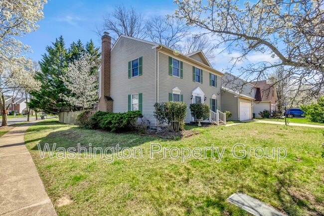 Building Photo - 5602 Grouper Ct