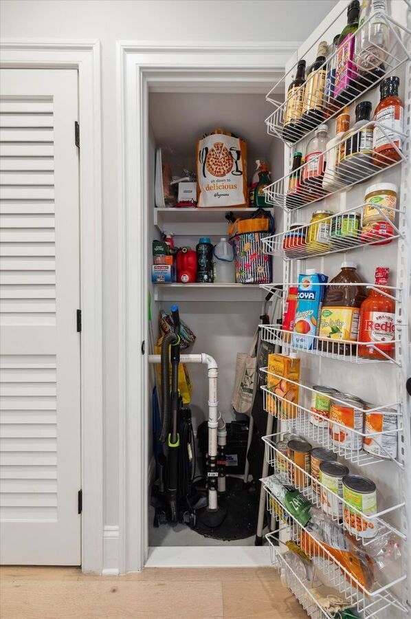 Building Photo - 2150 Florida Ave NW