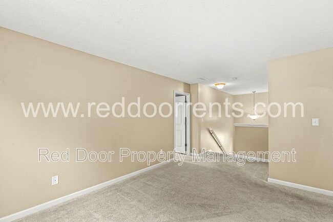 Building Photo - 6114 Pebblebrooke Rd
