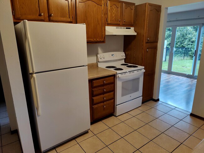 Building Photo - 2022 Adderbury Ln