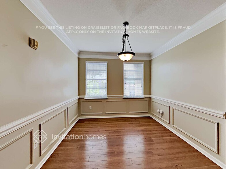 Building Photo - 276 Murcia Dr