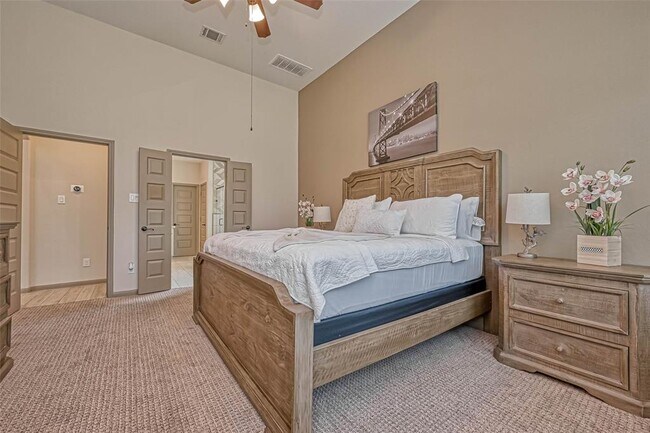 Building Photo - 127 Teralyn Grv Lp