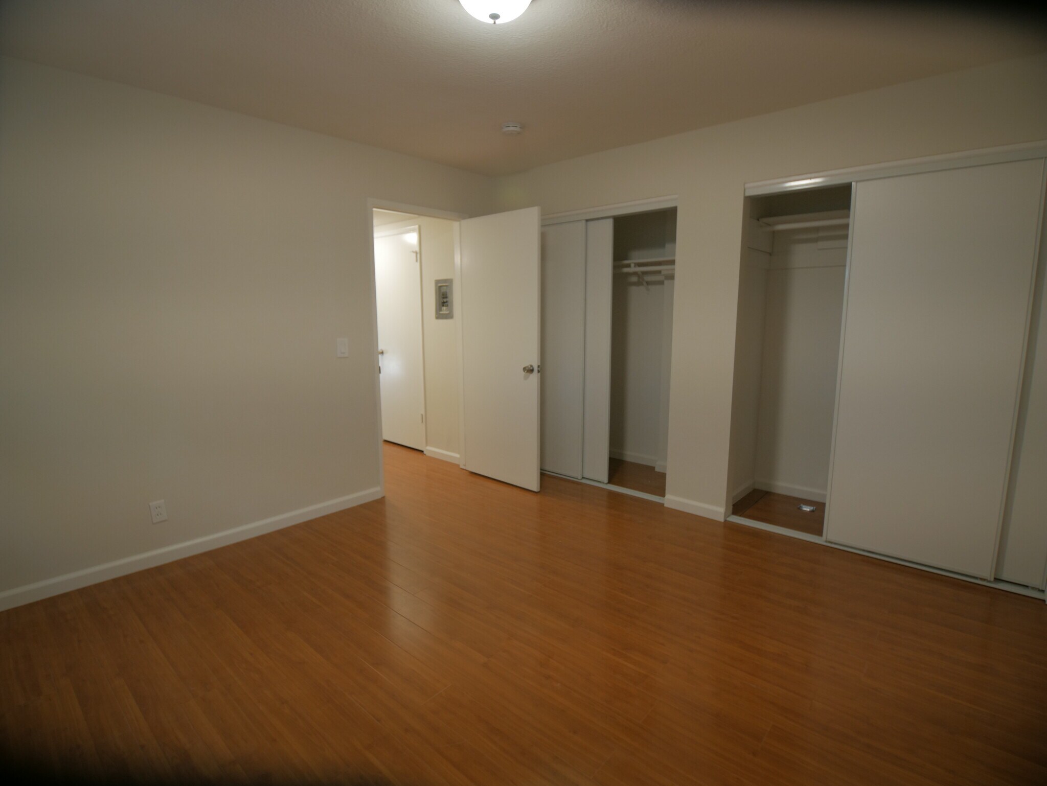Building Photo - 1285 Manchester Dr